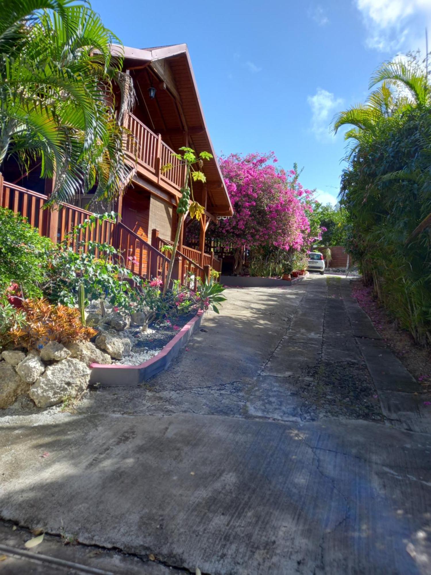 Le Neem Otel Saint-Francois  Dış mekan fotoğraf